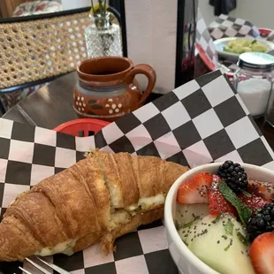 Spinach frittata on croissant