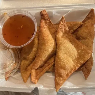 Crab rangoon