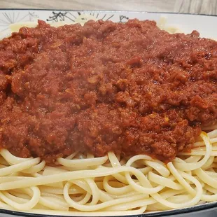 Ethiopian Spaghetti with meat sauce!! Tangy and spicy!! Delicious!!