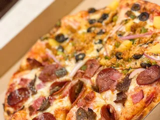 Fried Chicken & Pizza