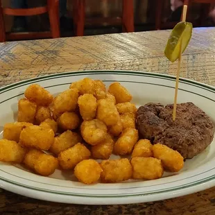 9&apos;13&apos;2021 Tater Tots and Lamb Burger no Bread.