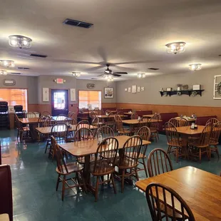 Bring the family and slide the tables together for more room.