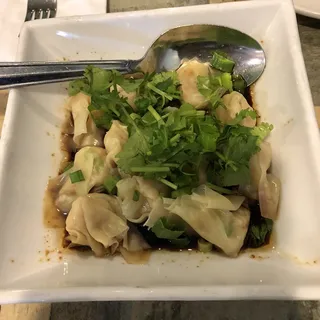 Shrimp Wonton with Chili Sauce