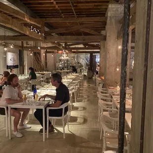 ramen and noodles, interior