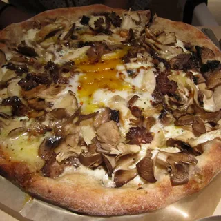Mushrooms Parmesan, Oregano and Farm Egg Pizza