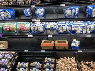 Giant Eagle Market District