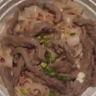 D2. Beef Youpo Noodle