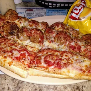 Meatball Sub-- warm, fresh, &amp; very good