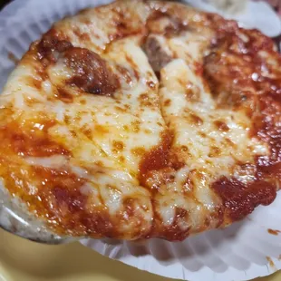 Appetizer Sausage with Cheese