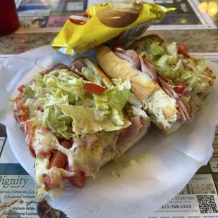 Italian grinder with chips
