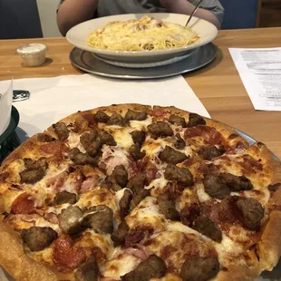 Best number one meat pizza!!&amp; Spaghetti
