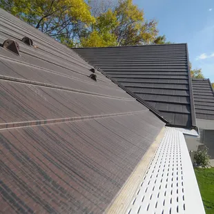Check out the snow gems and seamless steel roof, and don&apos;t forget the amazing hurricane leaf protection!