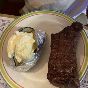 Delicious Steak and Baked Potatoe