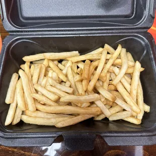 Side order of fries.