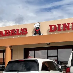 the outside of the restaurant