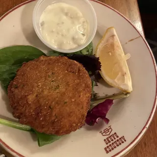 Fried Crab Cake and Fried Grouper Filet Dinner Special