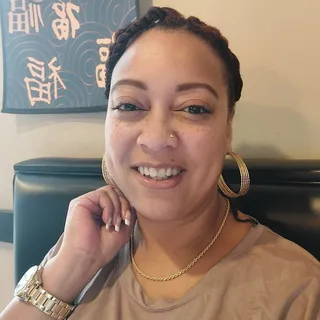 Kandice T.