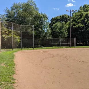 Abernathy Park, Huntersville