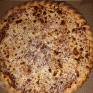 Cheese pizza