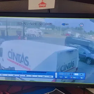 A photo of the video provided by the store where it happend.