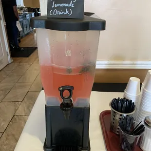 Strawberry lemonade comes with lunch buffet