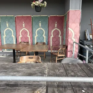 12/14/23 Cool decor, outside seating