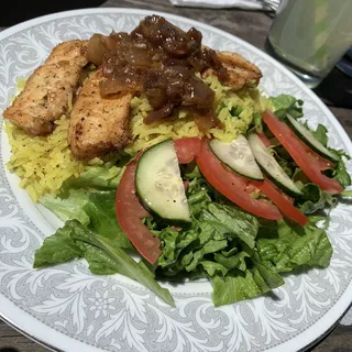 Saffron Rice with Chicken Breast & Caramelized Onions