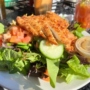Crispy chicken salad
