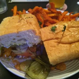 Catfish Poboy