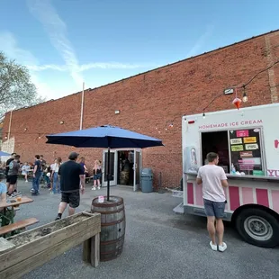 a crowd of people outside a building