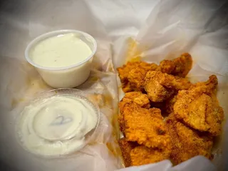 Kelley's Kickin Chickin