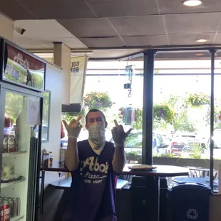 This is your pizza chef flipping off a customer