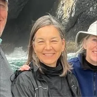 Cathie W.