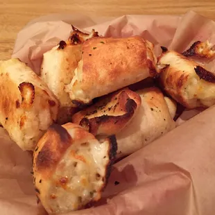 Cheese knots