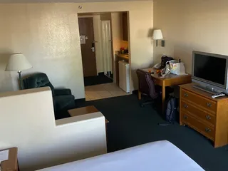 Gateway Studio Suites