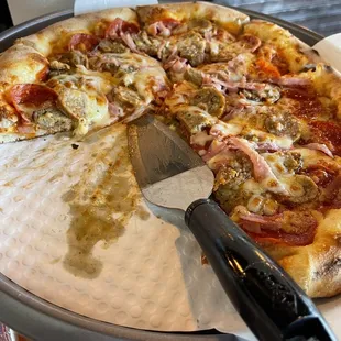 Codie 's Primal Pie Pizza