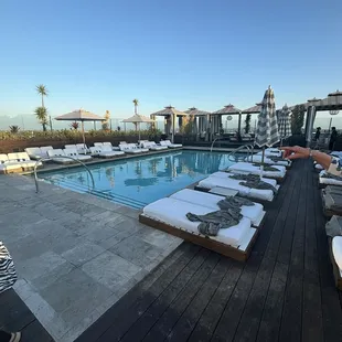 pool