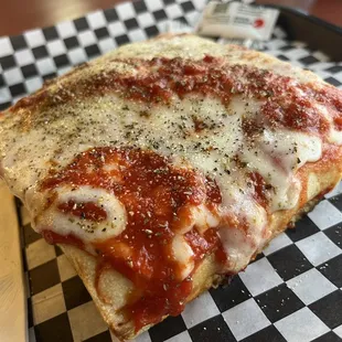 Square slice