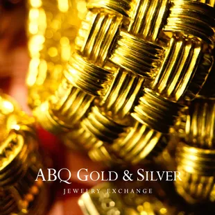 You never know what you will find when you stop by ABQ Gold &amp; Silver. Roberto Coin 18K Appassionata Necklace with diamond clasp.