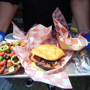 Now that's an order!  MMMMM, 'Que!