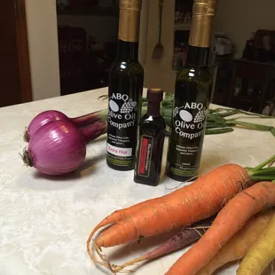 Hojiblanca EVOO and Green Chile Infused EVOO.