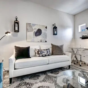 Soaring 9-foot ceilings