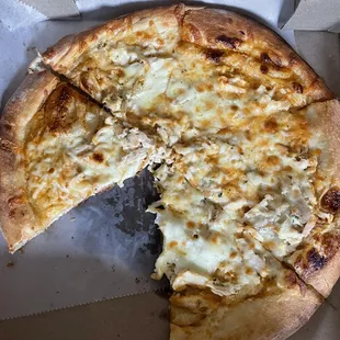 Buffalo chicken pizza
