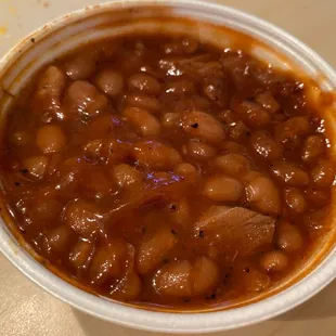 a bowl of baked beans