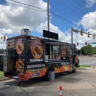 Abu Omar Halal food truck