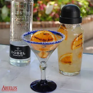 drink, oysters and mussels