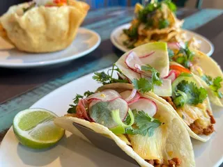 Los Amigos Mexican Grill & Tequila Bar