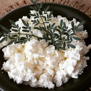 a bowl of cottage cheese