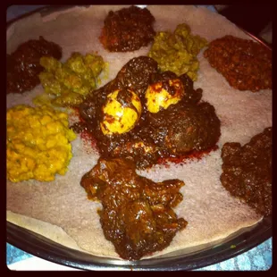 This is a 2 person sampler dinner, which was enough for 3...Amazing Food!