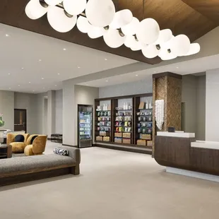 Guests are immersed in the hallmark hospitality of European hotelier Antonio Catalan AC as his Oahu flagship features an expansive lobby.